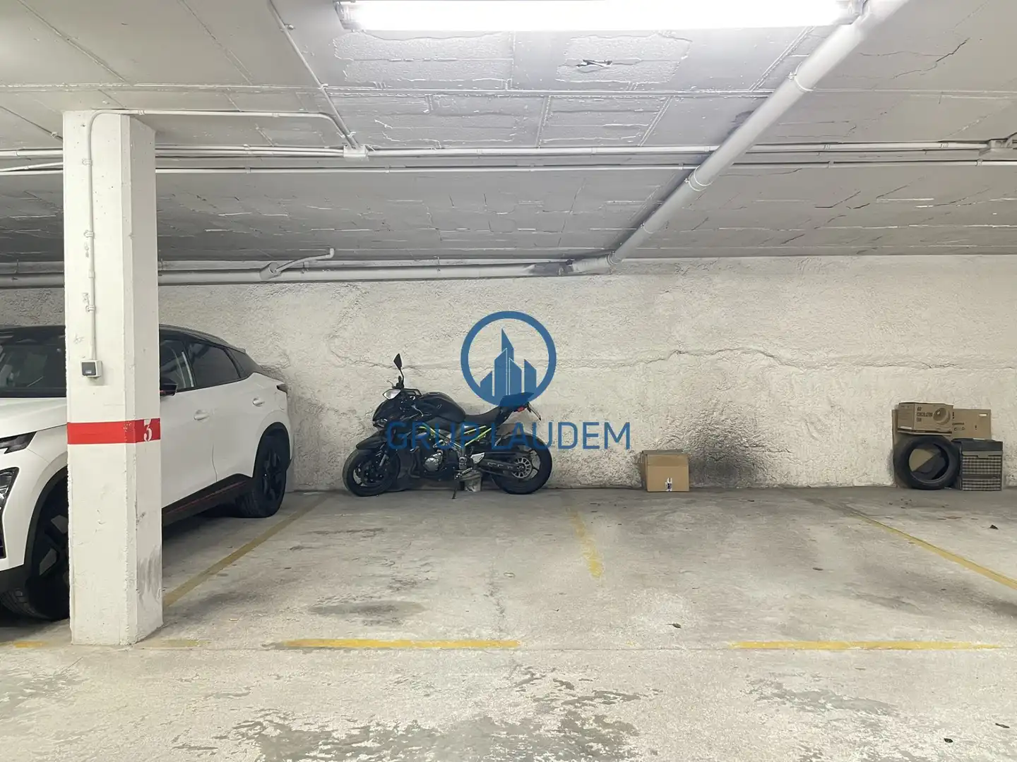Parking of Flat for sale in Mataró  with Air Conditioner, Storage room and Oven