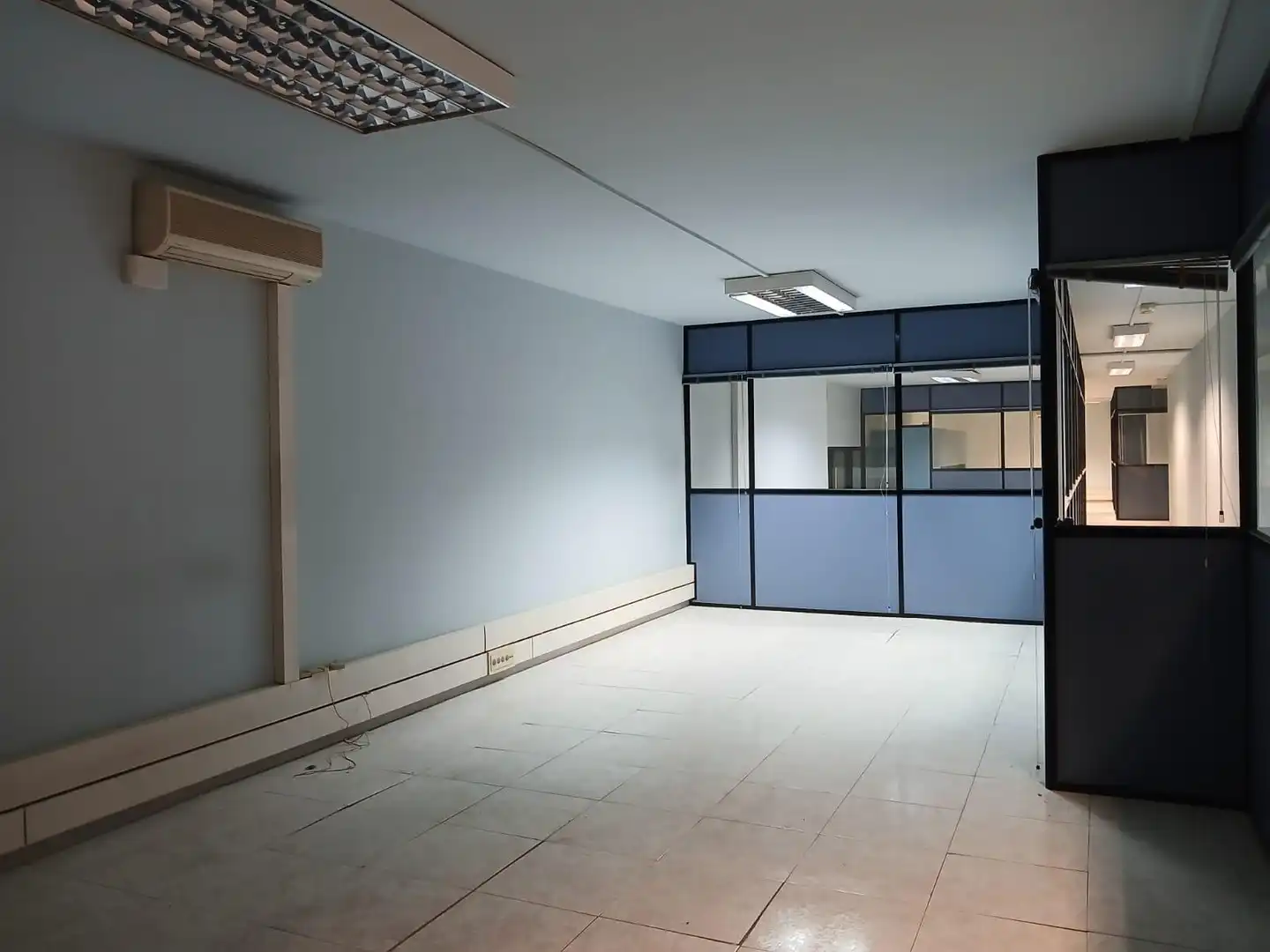 Local comercial en venda a Sants - Montjuïc, imagen 24