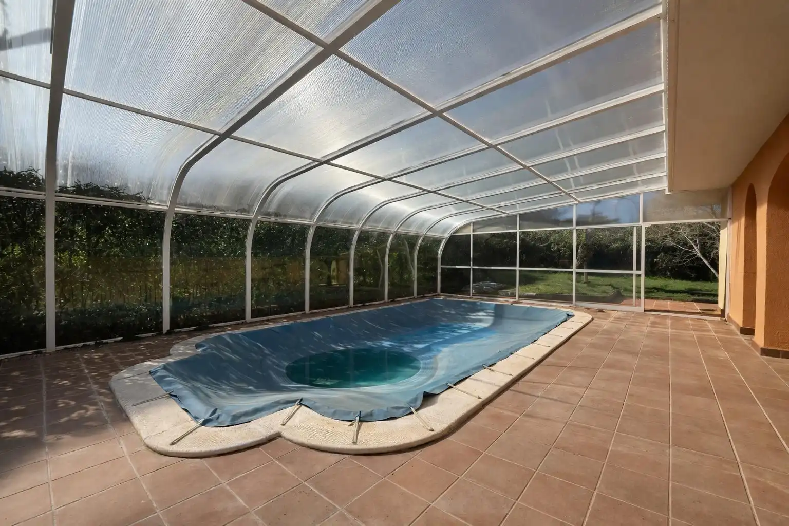 Piscina de Casa adosada en venda en Carrascal de Barregas amb Piscina