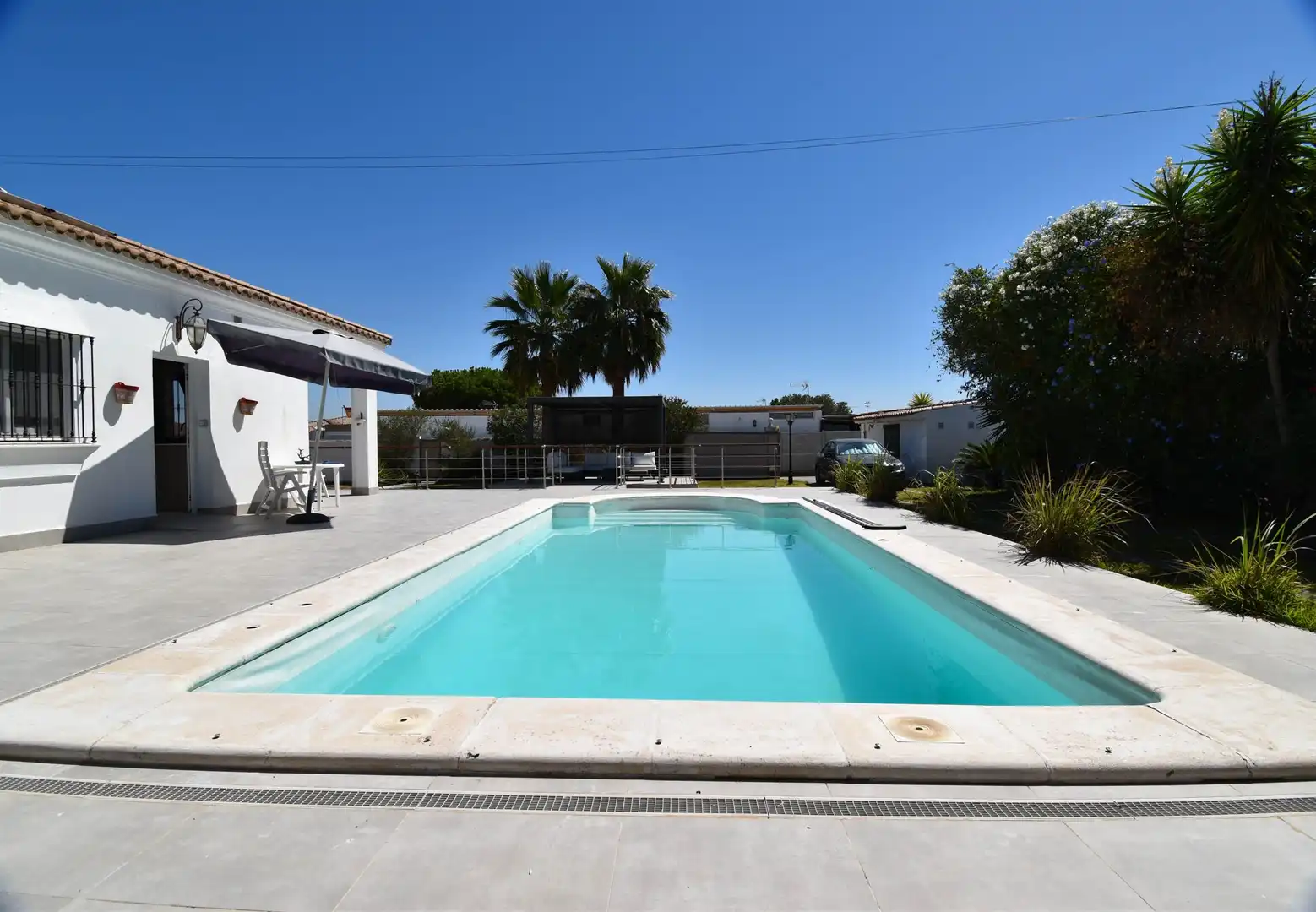 Piscina de Casa o xalet en venda en Chiclana de la Frontera