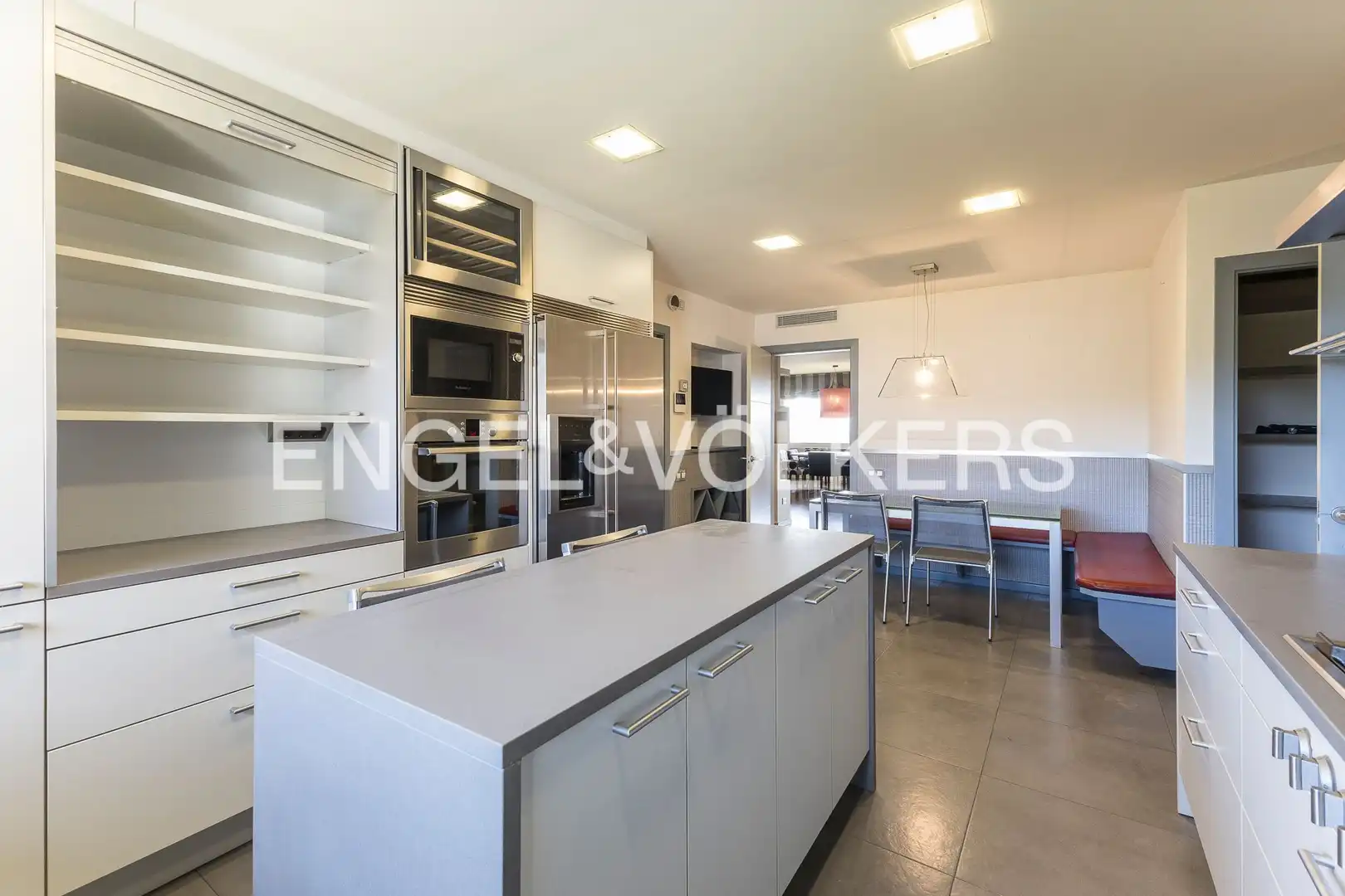 Cocina de Apartamento de alquiler en Barcelona con Calefacción, Parquet y Terraza