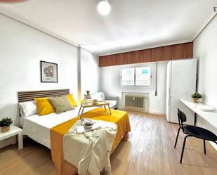 Bedroom of Apartment to share in Guadalajara Capital  with Furnished, Oven and Washing machine