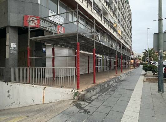 Local comercial en Venta en Av Bethecourth y Molina (Ed Lavaggi) en Zona Martiánez