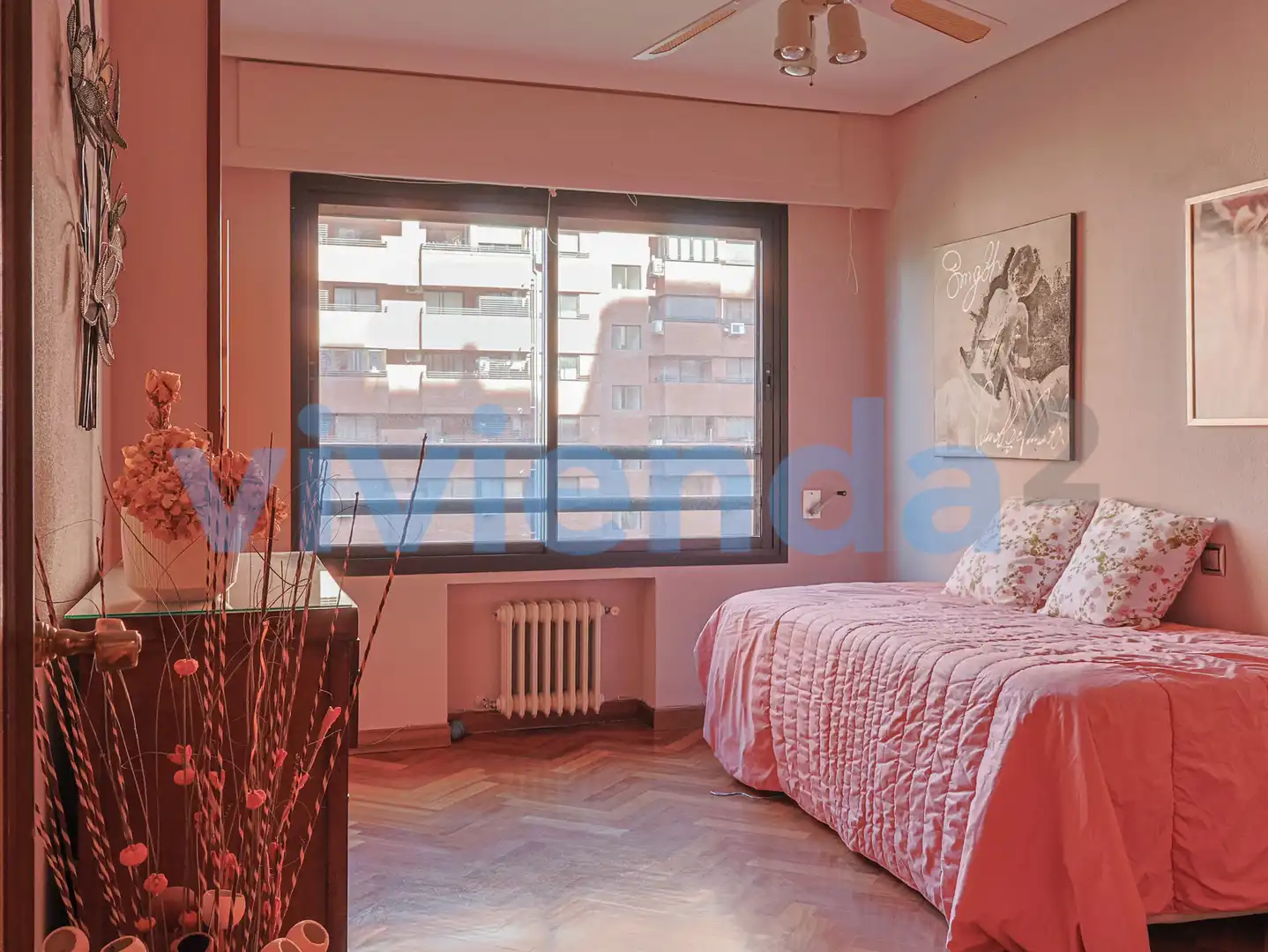 Bedroom of Flat for sale in Madrid  with Air Conditioner, Terrace and Swimming Pool