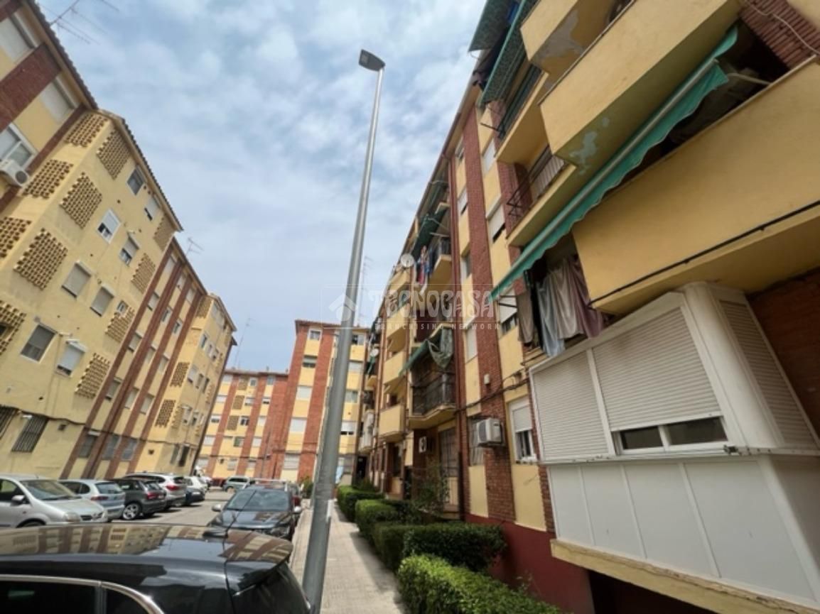 Flat for sale in Tres Olivos - La Piedad