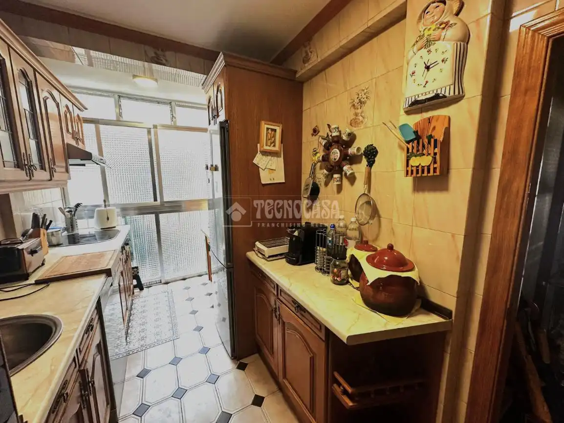 Cocina de Piso en venta en Parla con Calefacción y Amueblado