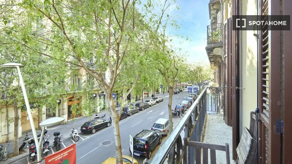 Appartamento con terrazza in affitto a Eixample, imagen 7