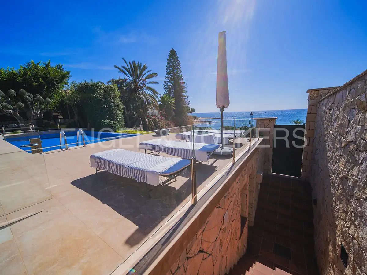 Villa con piscina in vendita a Avinguda de la Costa Blanca, imagen 4