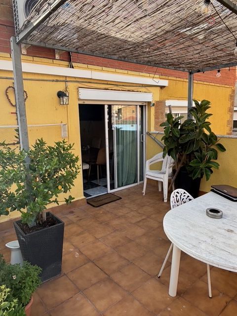 Balcony of Flat for sale in Sant Vicenç Dels Horts  with Air Conditioner, Heating and Private garden