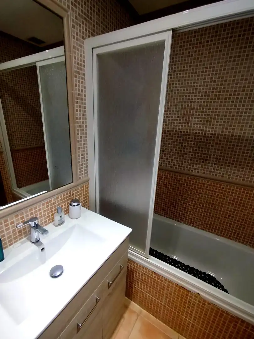 Bathroom of Detached homes for sale in La Nucia  with Air Conditioner, Heating and Private garden