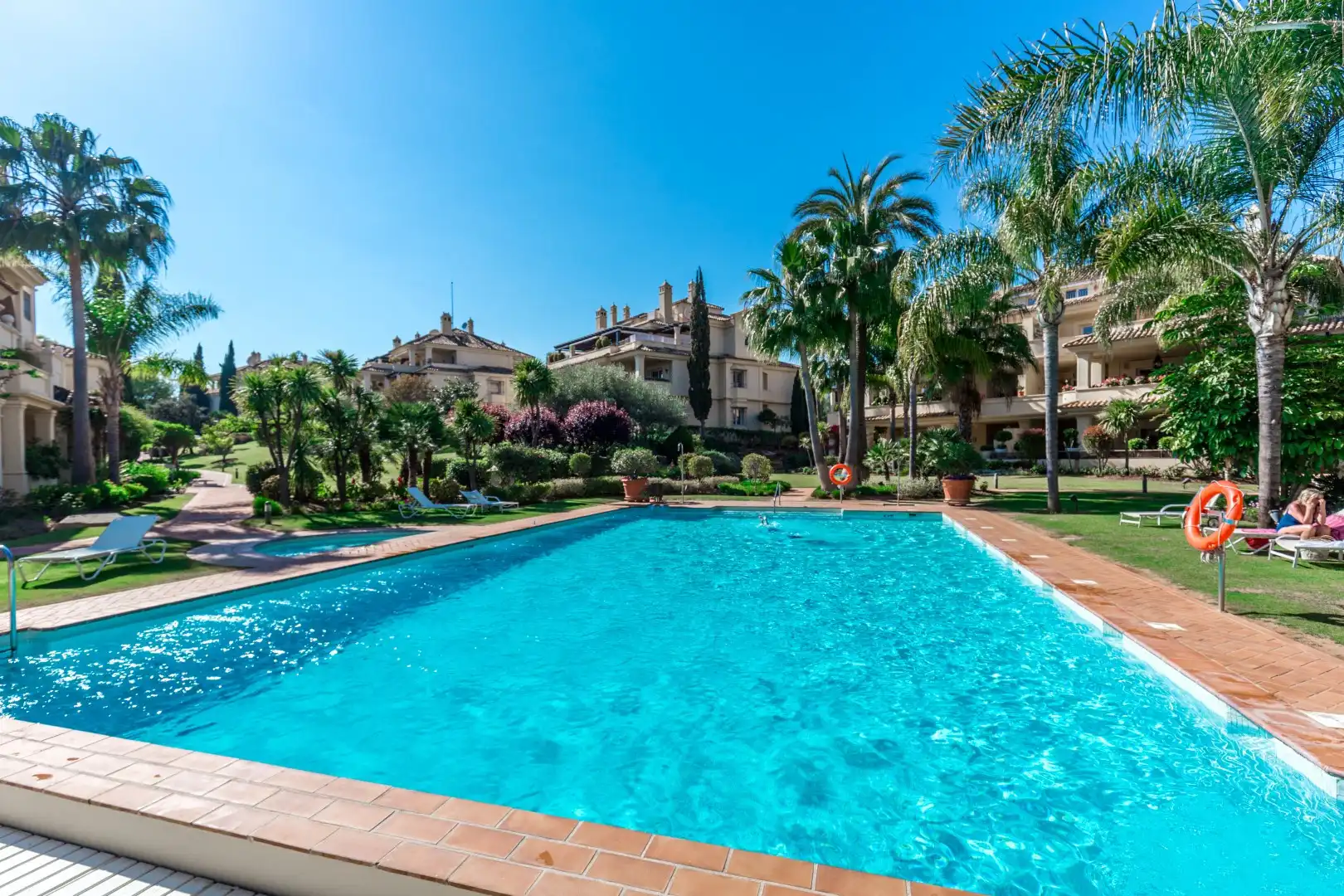 Garden of Attic for sale in Marbella  with Air Conditioner, Terrace and Storage room