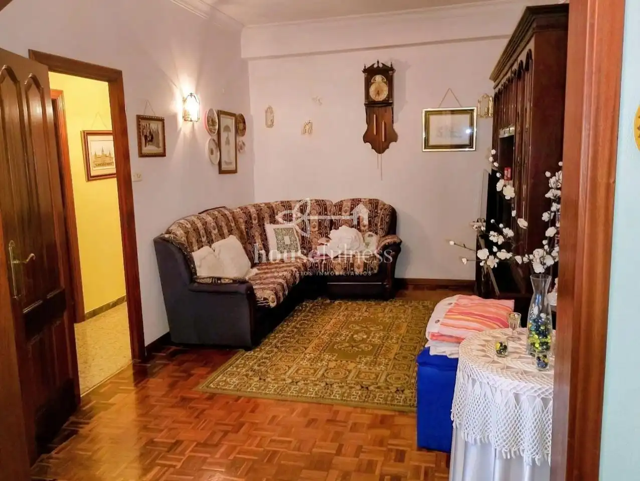 Wohnzimmer von Gebäude zum Verkauf in Cariño