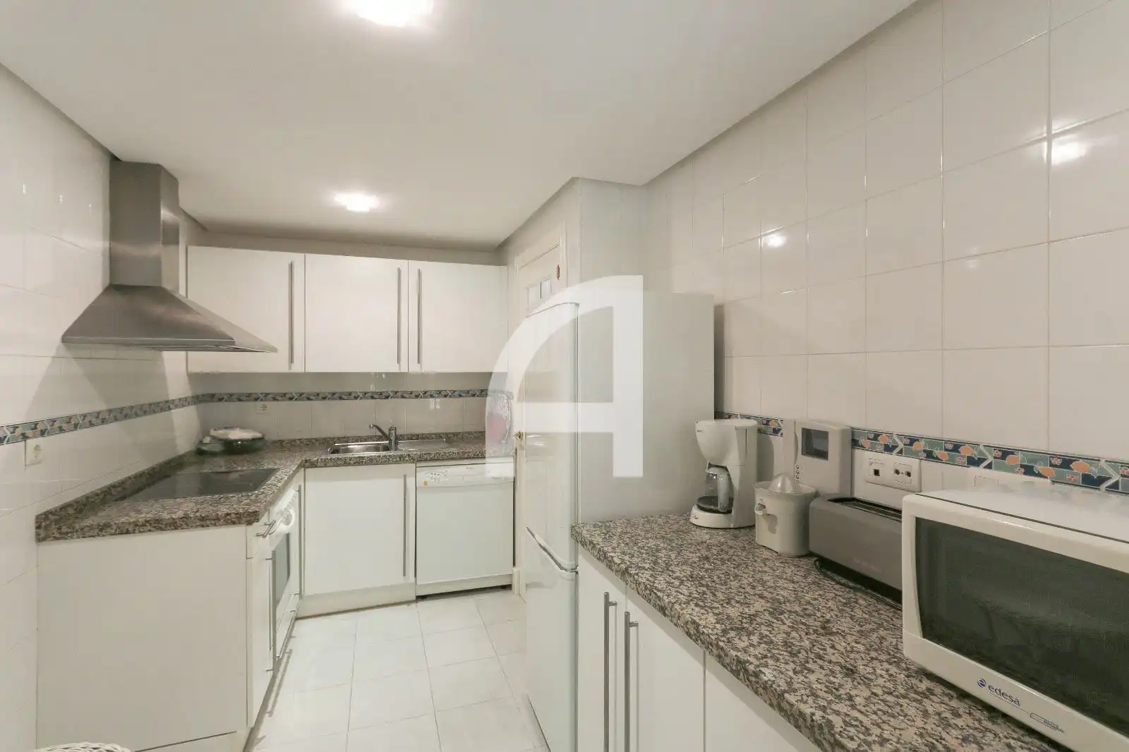 Flat for rent in de los Alisos, Cabopino - Artola