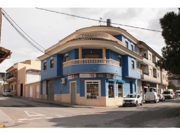 Terraced house for sale in El Pinós / Pinoso