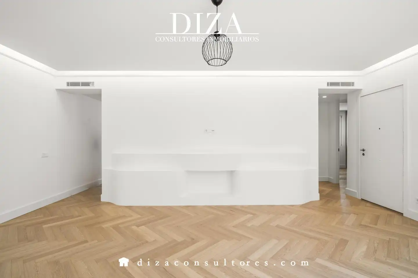 Flat for sale in Madrid  with Air Conditioner, Heating and Parquet flooring