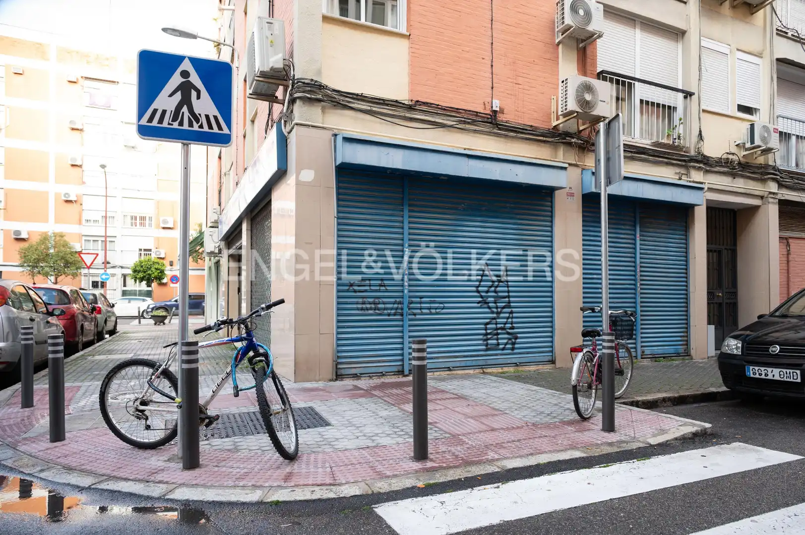 Vista exterior de Piso en venta en Sevilla con Calefacción