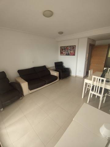 Piso en Alquiler en Calle Egeo, 2T en Sucina