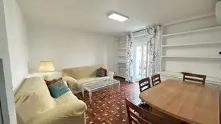 Sala d'estar de Apartament de lloguer en Villaviciosa de Odón amb Aire condicionat, Calefacció i Parquet