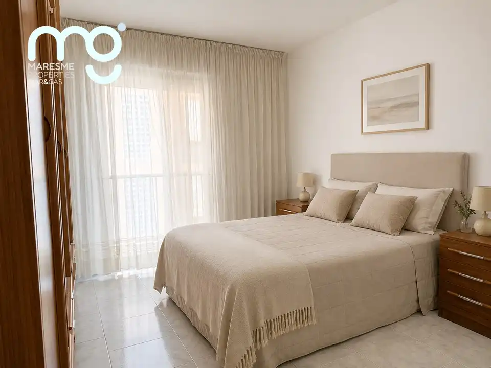 Bedroom of Flat for sale in Mataró  with Air Conditioner, Heating and Terrace