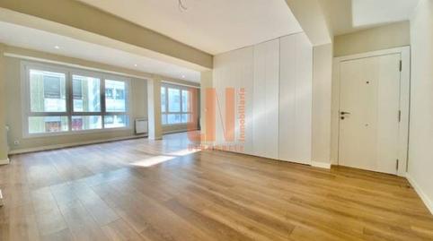 Foto 2 de Pis de lloguer a Rúa Ramón de la Sagra, Ensanche, A Coruña Capital