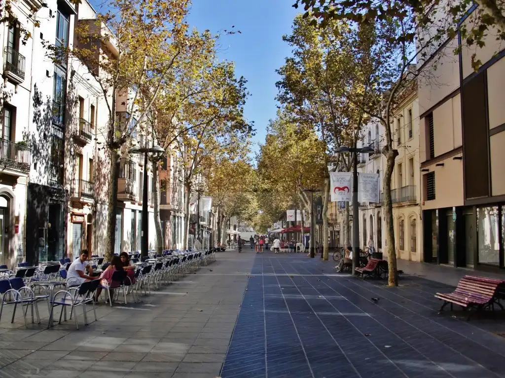Local comercial en traspàs a Rambla de la Pau