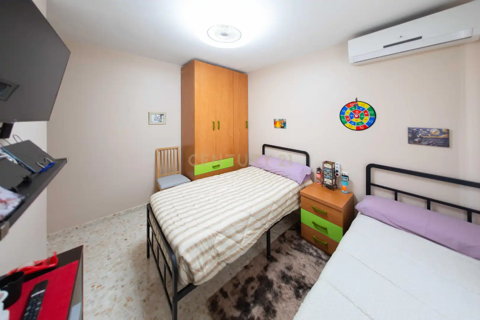 Wohnung zum Verkauf in Alameda mit Klimaanlage, Abstellraum und Mikrowelle