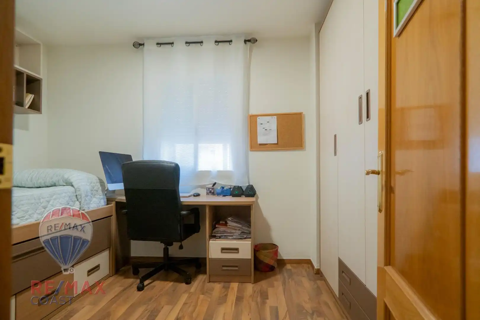 Bedroom of Flat for sale in Málaga  with Terrace and Storage room