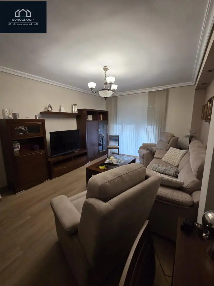 Wohnzimmer von Wohnungen zur Miete in Benidorm mit Heizung und Möbliert