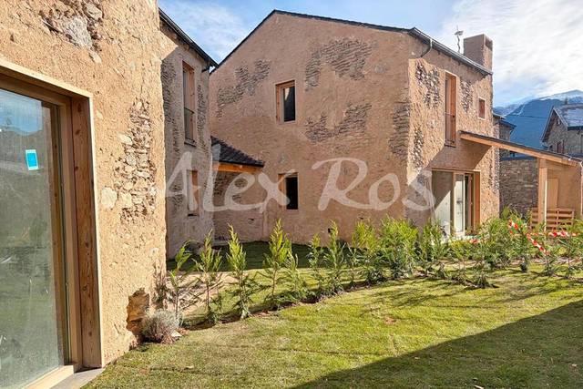 Casa-chalet en Venta en De la Ribera en Fontanals de Cerdanya