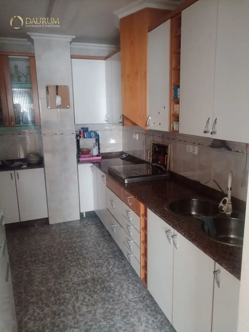 Cuina de Casa o xalet en venda en San Vicente del Raspeig / Sant Vicent del Raspeig amb Calefacció, Terrassa i Traster