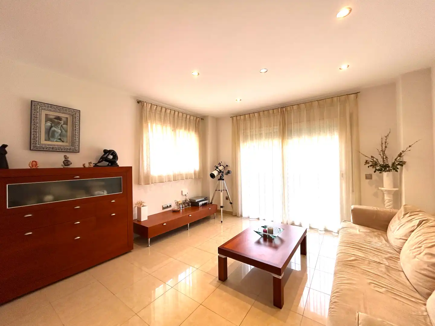 Sala de estar de Casa o chalet en venta en Santa Coloma de Farners con Calefacción, Jardín privado y Terraza