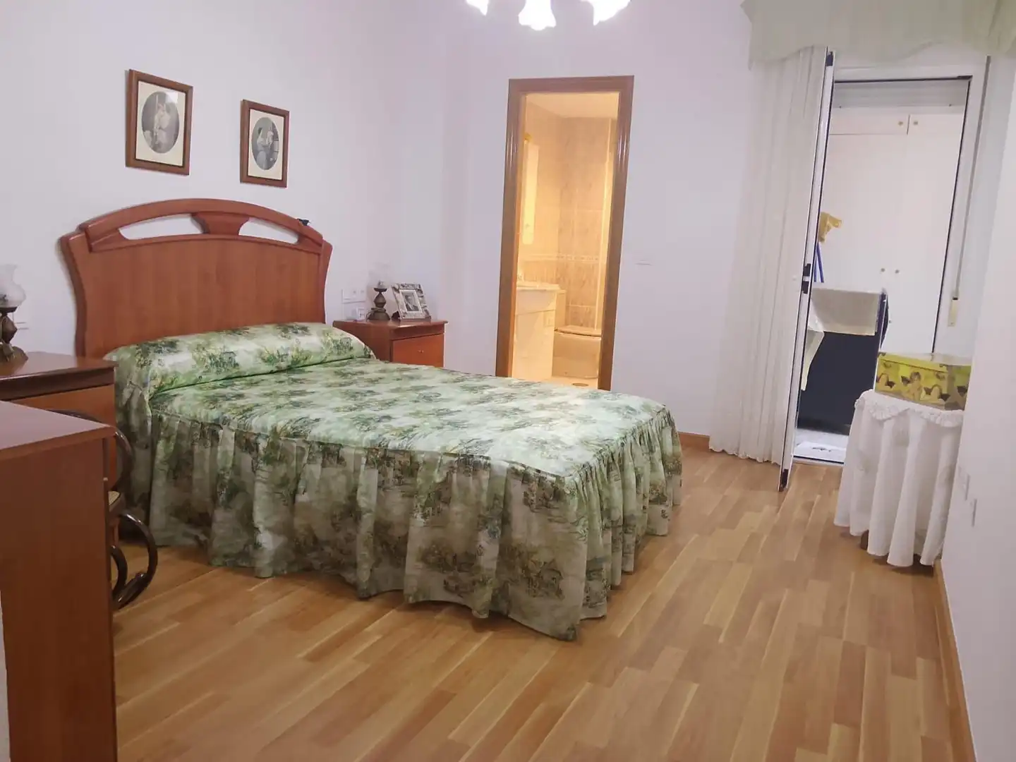 Dormitori de Pis en venda en Elche ciudad