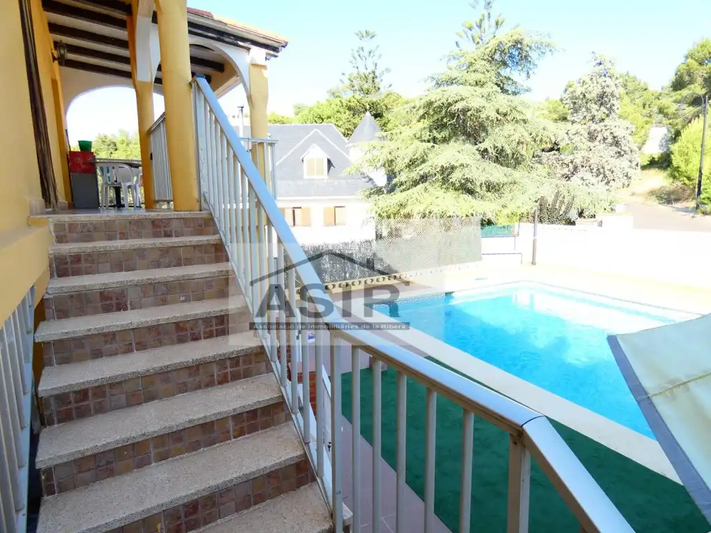 Piscina de Casa o chalet en venta en Alzira con Aire acondicionado, Jardín privado y Terraza