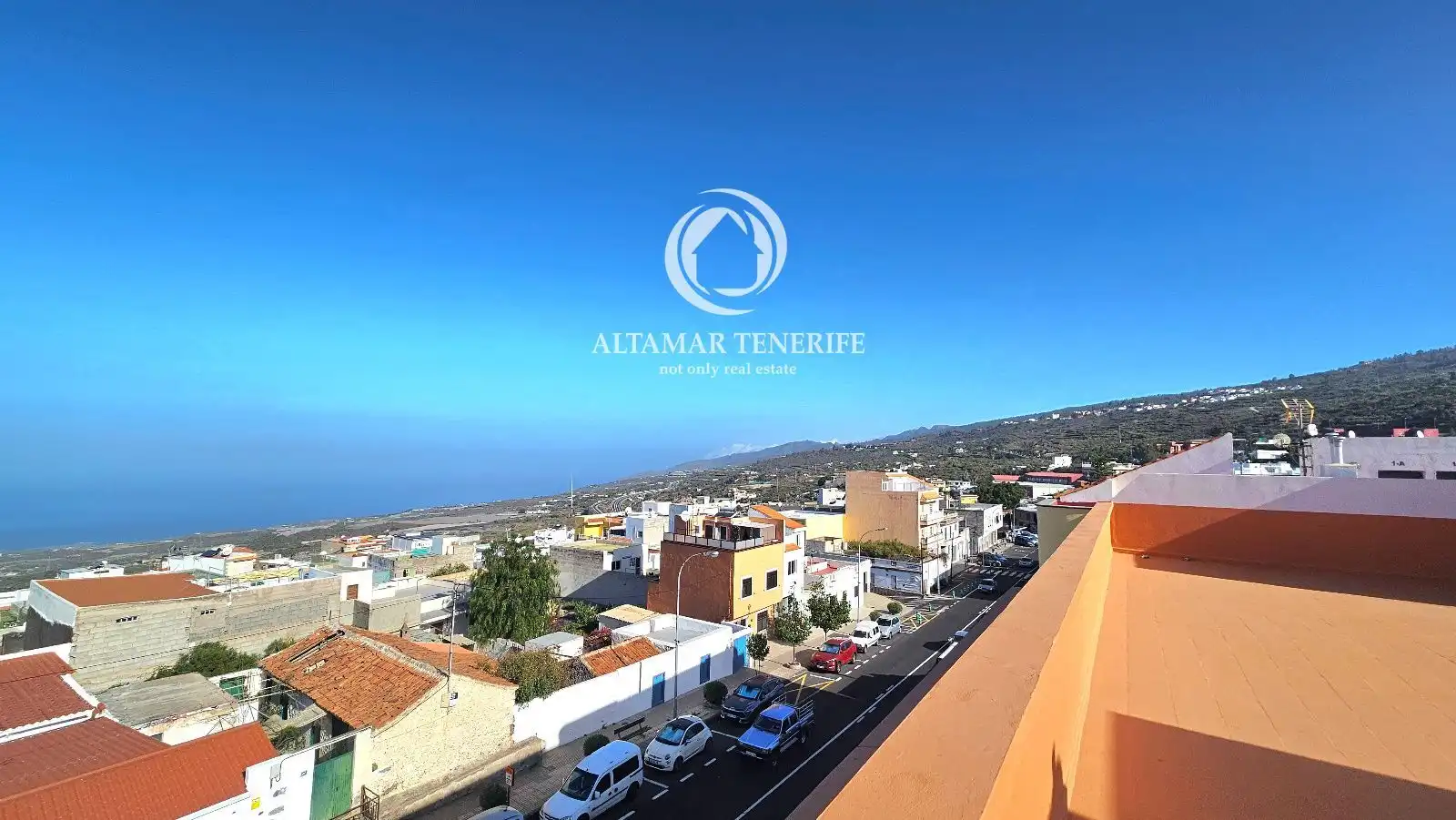 Vista exterior de Apartamento en venta en Guía de Isora con Trastero y Amueblado