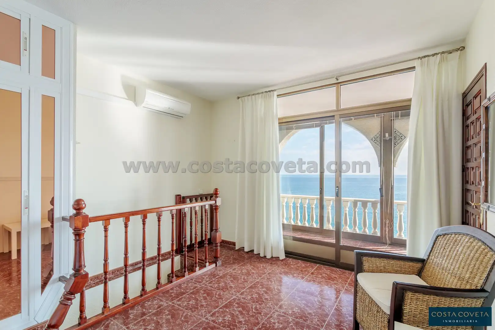 Houses for sale in El Campello  with Air Conditioner, Private garden and Terrace