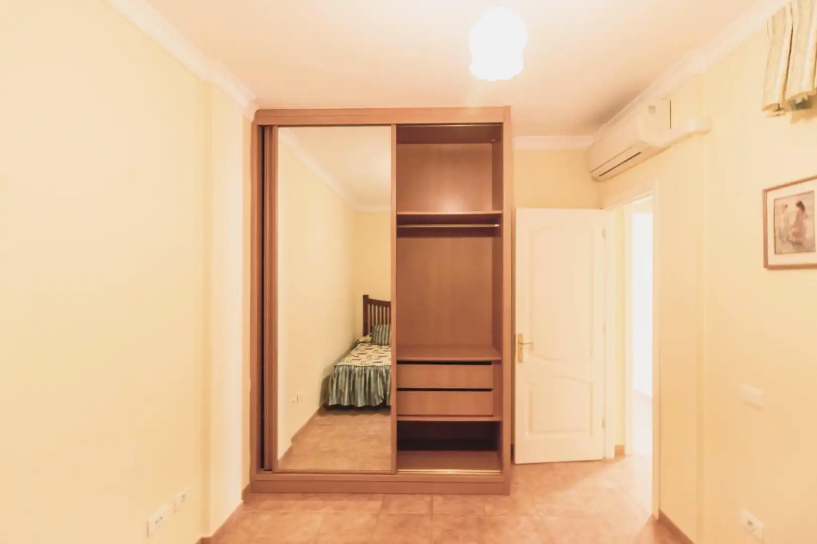 Dormitori de Casa o xalet en venda en Teror amb Aire condicionat, Jardí privat i Terrassa