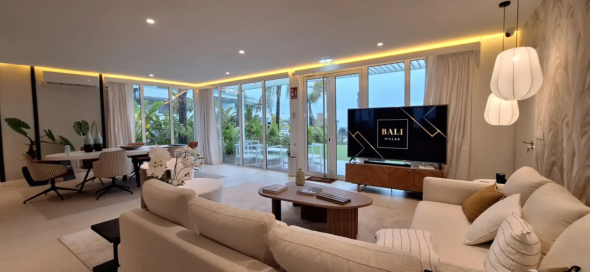 Haus mit Pool zum Verkauf in Riviera del Sol, imagen 2