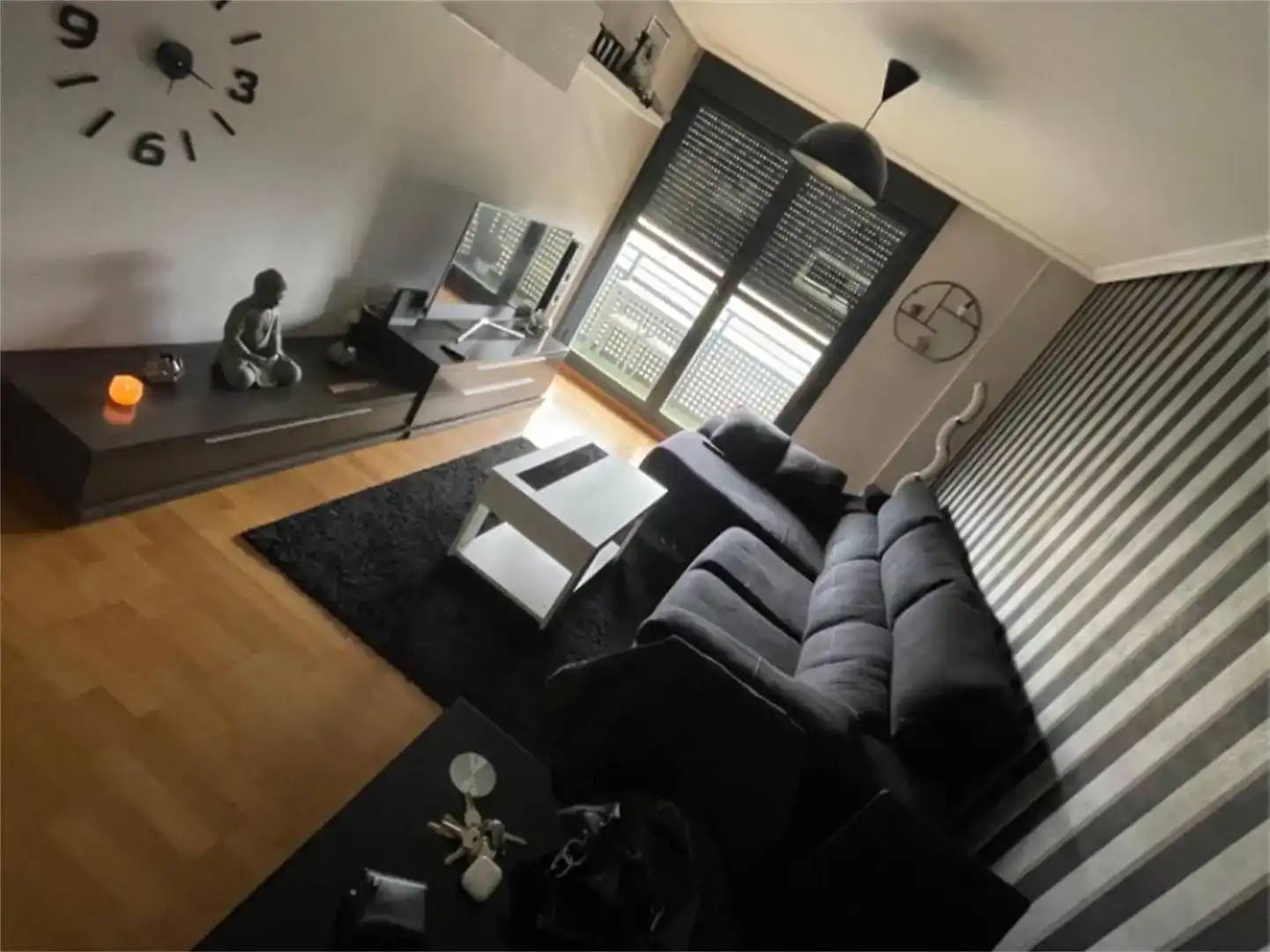 Wohnzimmer von Wohnungen zur Miete in Lardero mit Privatgarten, Parkett und Abstellraum