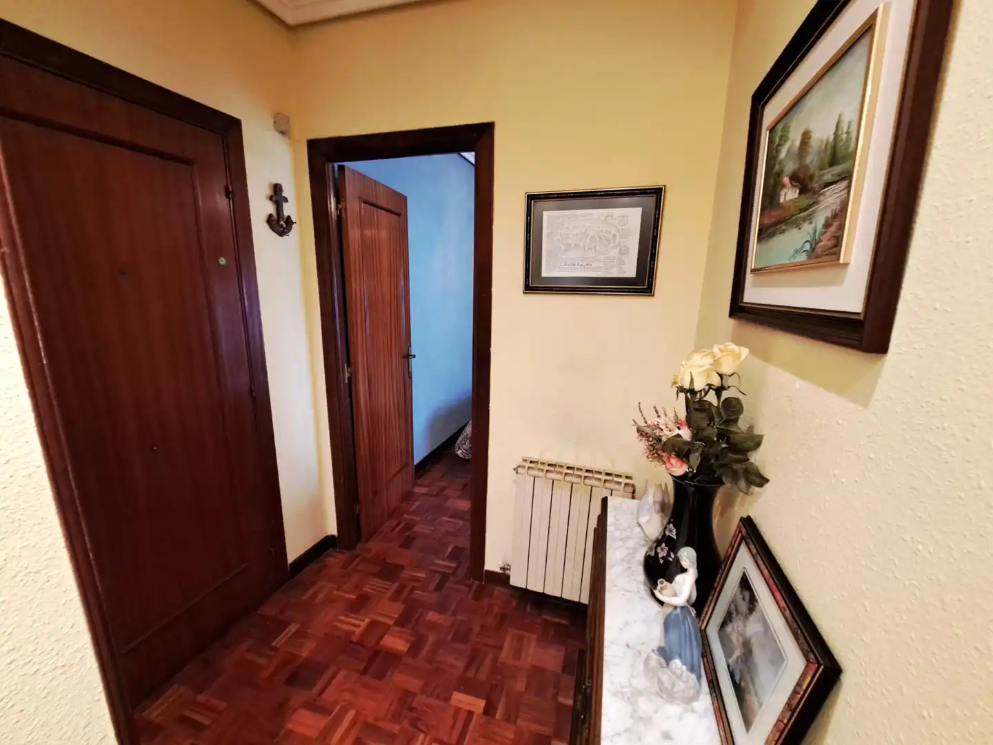 Piso en venta en Haro con Calefacción, Amueblado y Balcón