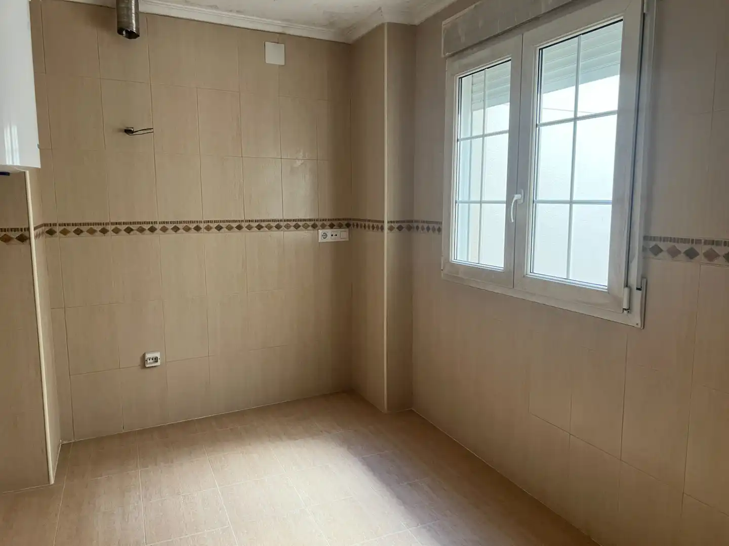 Wohnung mit Aufzug zum Verkauf in Calle de Carrasco-Alcalde 32, imagen 7