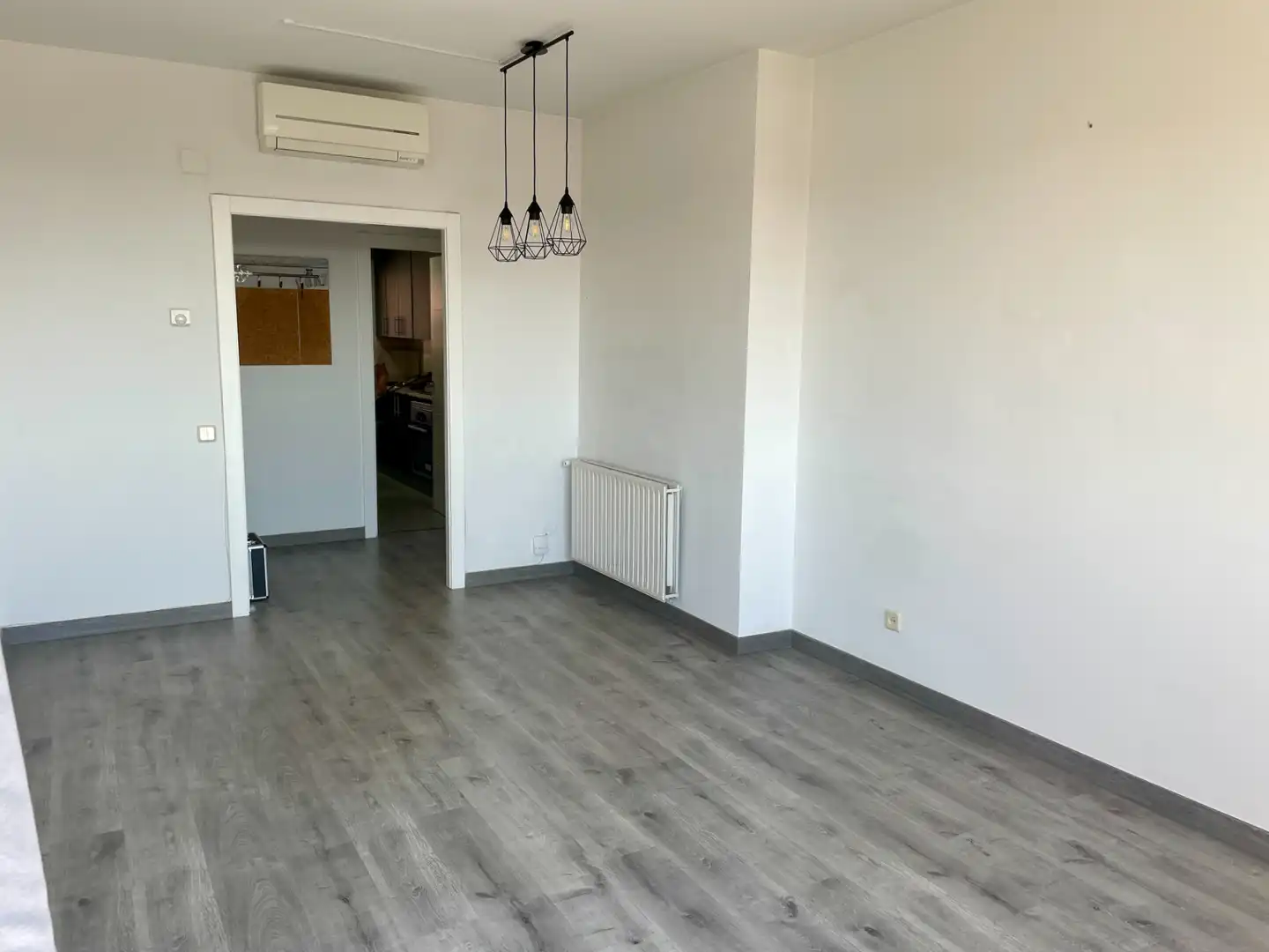 Menjador de Pis en venda en Sabadell amb Aire condicionat, Calefacció i Parquet