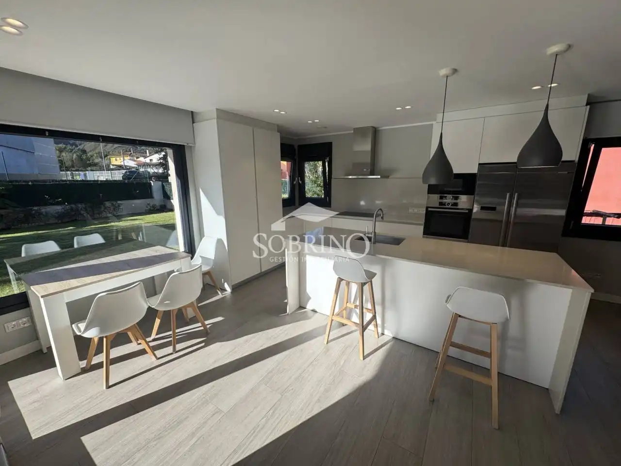 Maison avec jardin à vendre à Calle carretera del cantábrico 1, imagen 5