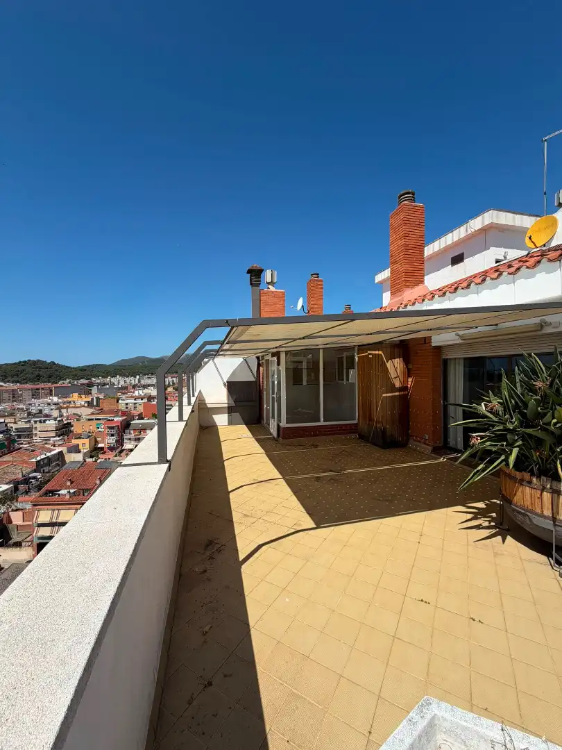 Terrasse von Dachboden zum Verkauf in Gavà mit Klimaanlage, Heizung und Terrasse