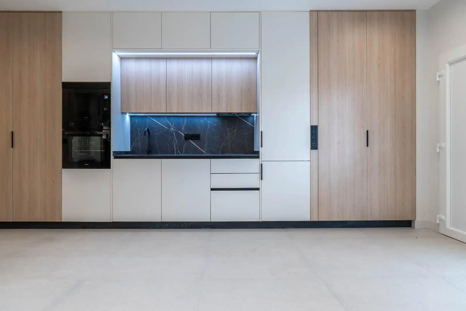 Cuina de Apartament en venda en Granada amb Aire condicionat i Calefacció