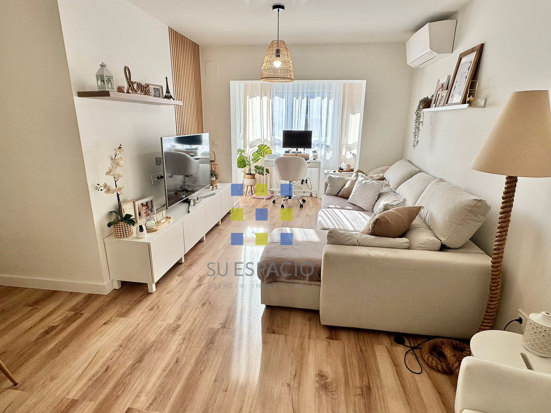 Sala d'estar de Pis en venda en Fuenlabrada amb Aire condicionat, Calefacció i Terrassa