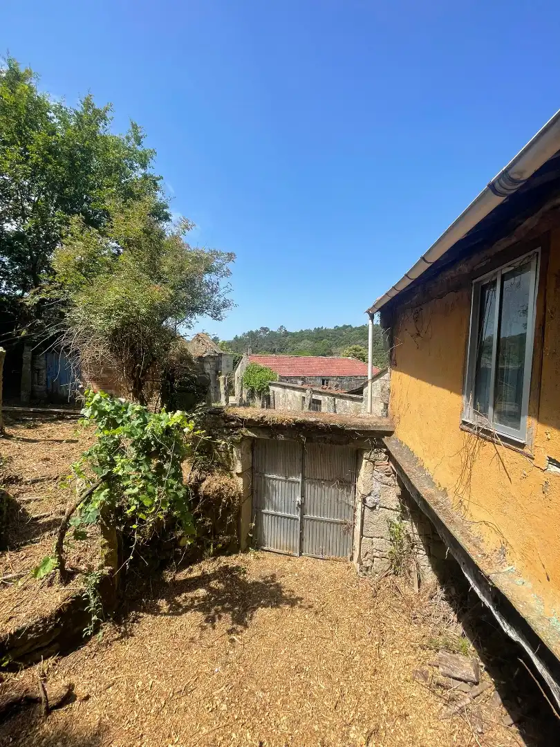 Vista exterior de Finca rústica en venta en O Irixo con Jardín privado y Balcón
