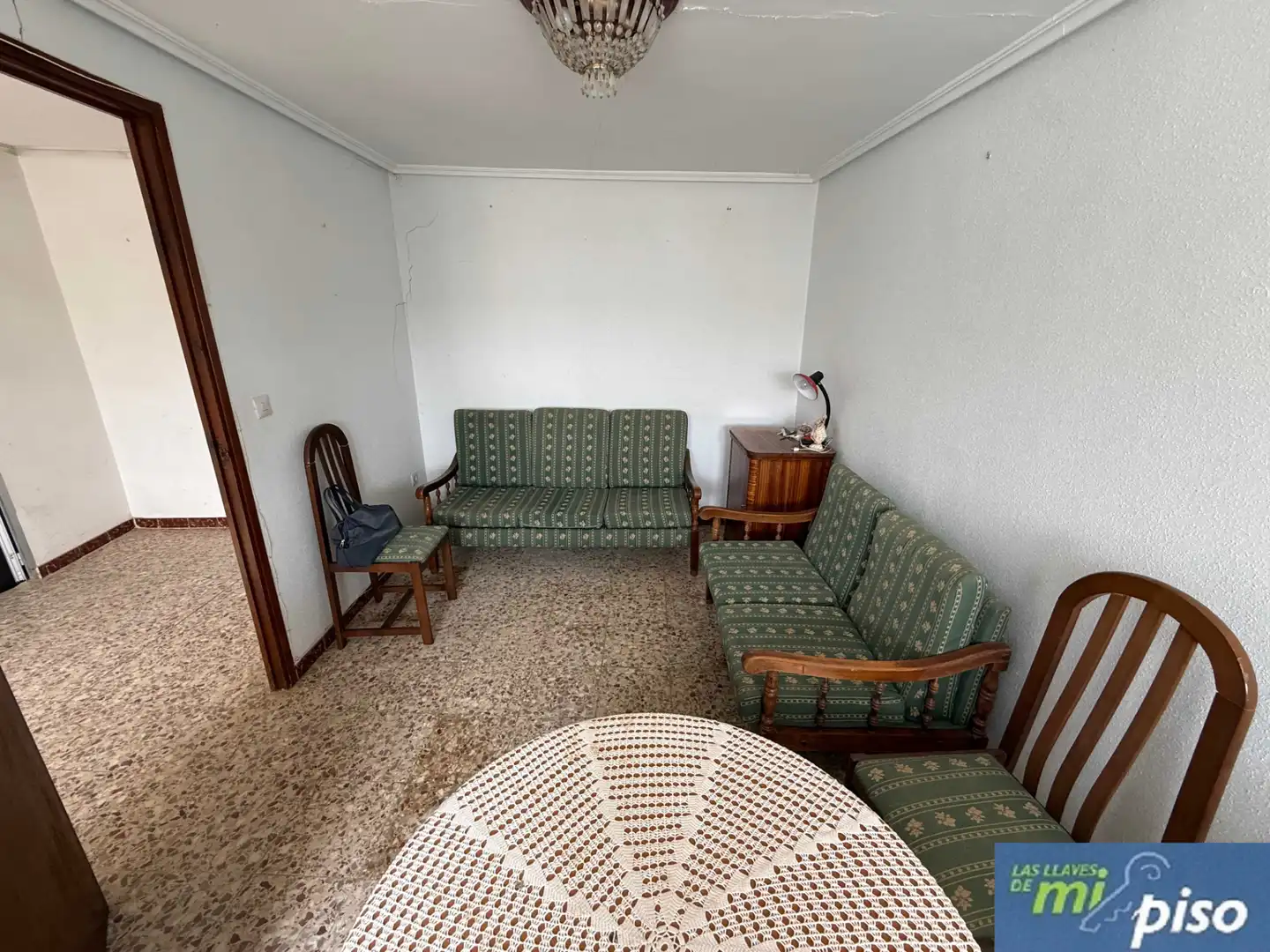 Sala de estar de Casa o chalet en venta en Aguilar de Campos con Calefacción, Jardín privado y Terraza