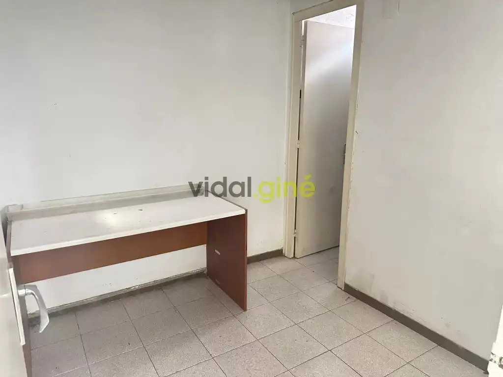 Industrial building for sale in Passatge Carretera, imagen 5