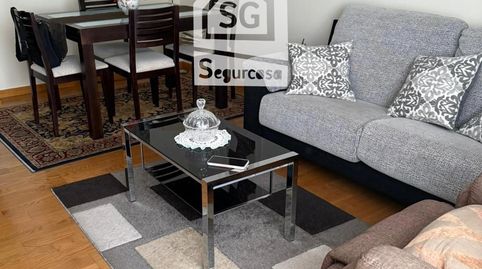 Foto 3 de Piso en venta en As Lagoas, Ourense Capital