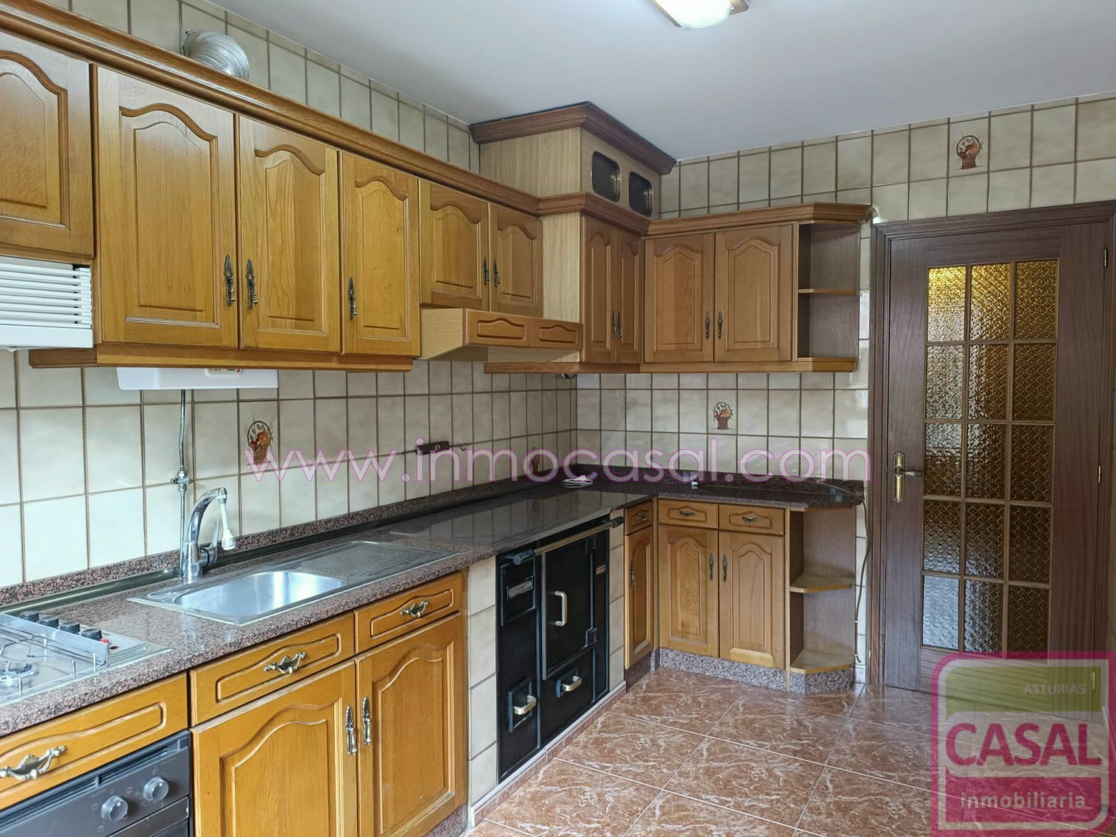 Kitchen of Flat to rent in Aller  with Heating and Storage room